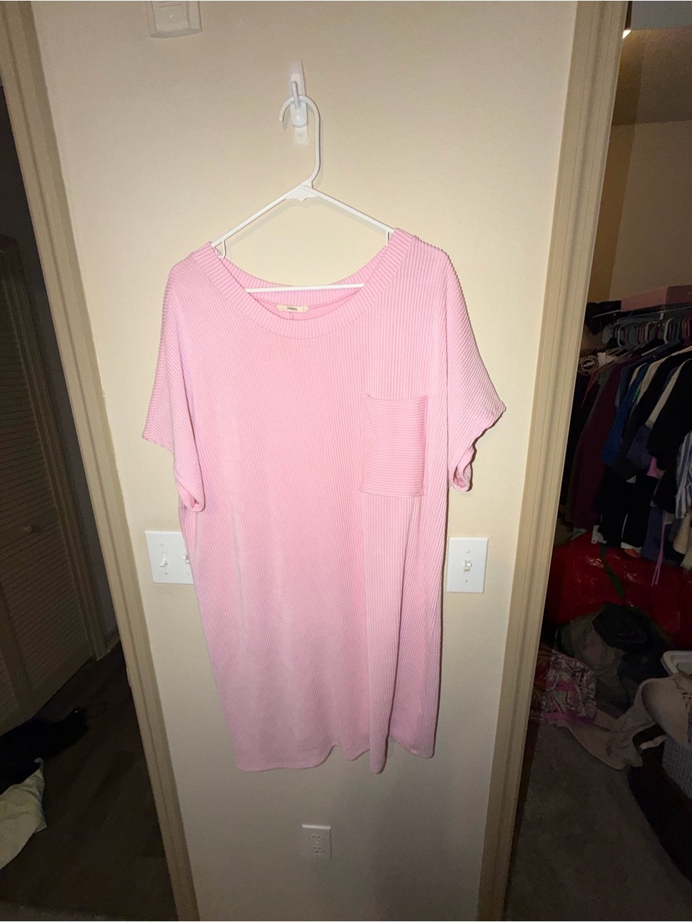 entro Pink Ribbed Crewneck Top